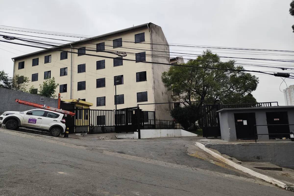 #2 - Apartamento para Locação em Embu das Artes - SP