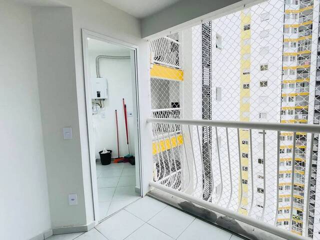 #4 - Apartamento para Locação em Embu das Artes - SP