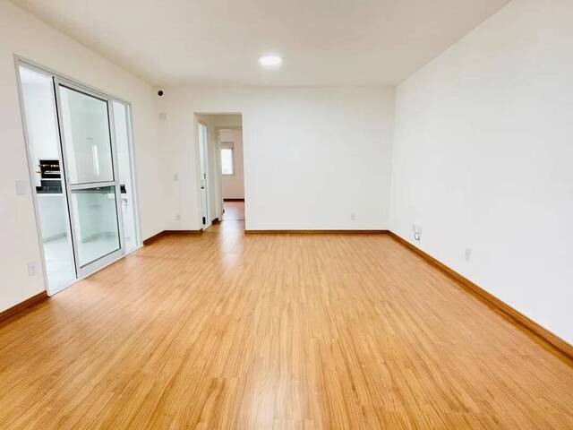 #4 - Apartamento para Locação em Embu das Artes - SP